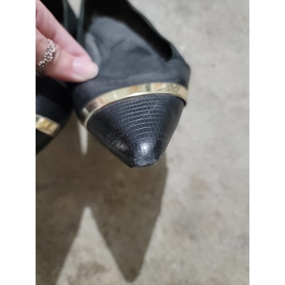 Aldo Black Pointed Flats Gold Band Accent Sz 8 - Picture 3 of 8